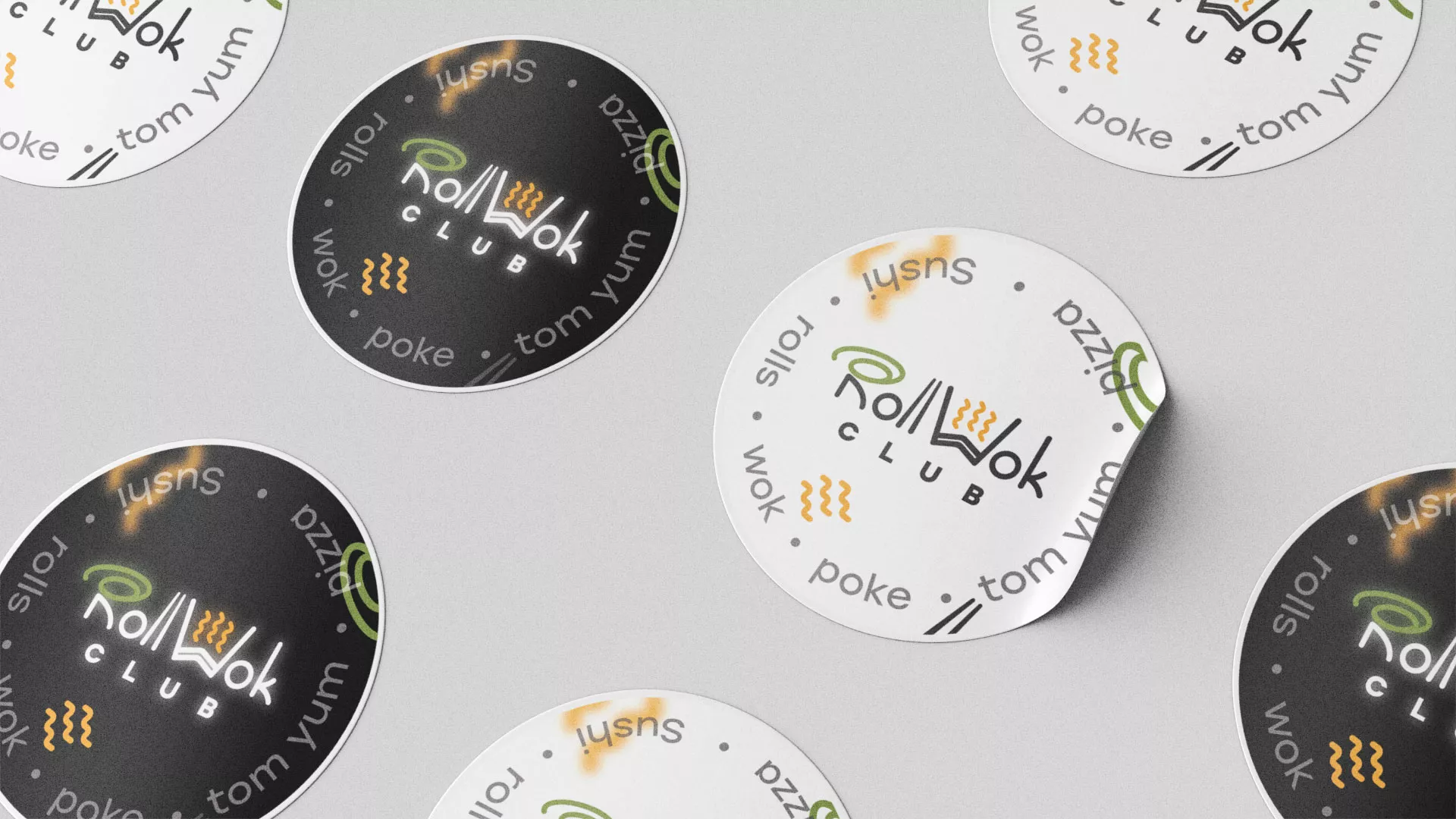 Разработка дизайна наклеек для суши-бара «Roll Wok Club» в Малоярославце